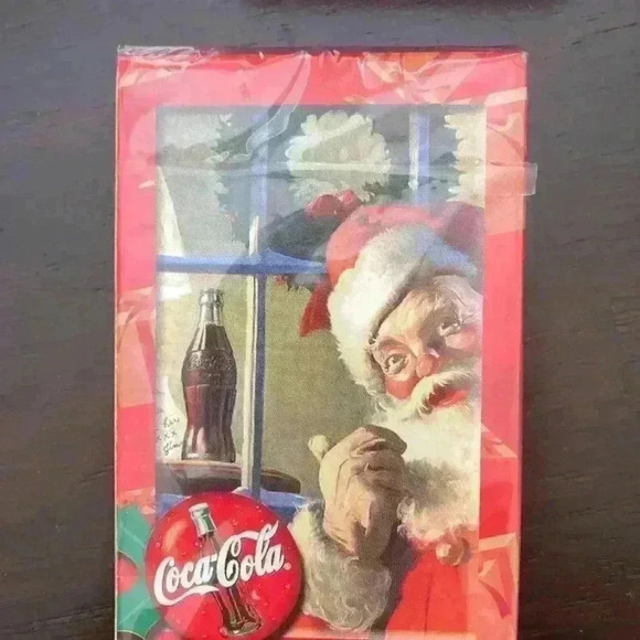 Coca Cola Vintage Santa Collectors Tin with two decks of cards NWT in BOX - Picture 7 of 14